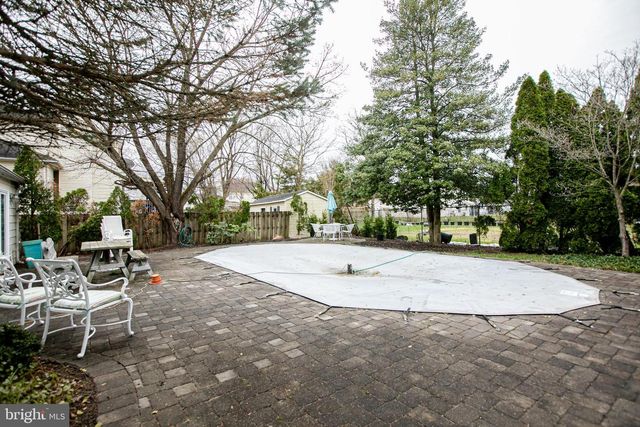 1513 KUSER RD, Hamilton, NJ 08619