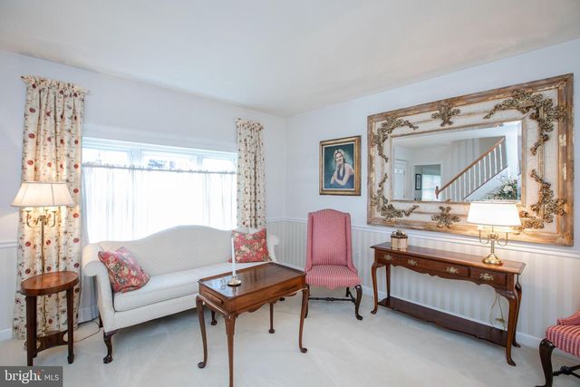 1513 KUSER RD, Hamilton, NJ 08619