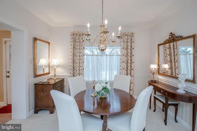 1513 KUSER RD, Hamilton, NJ 08619