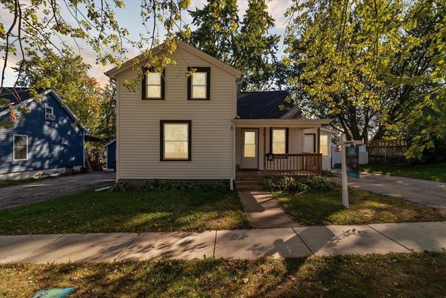 318 Almeron Street, Evansville, WI 53536