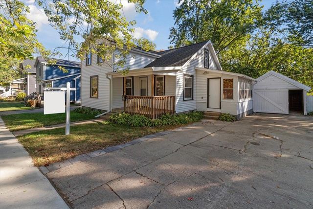 318 Almeron Street, Evansville, WI 53536