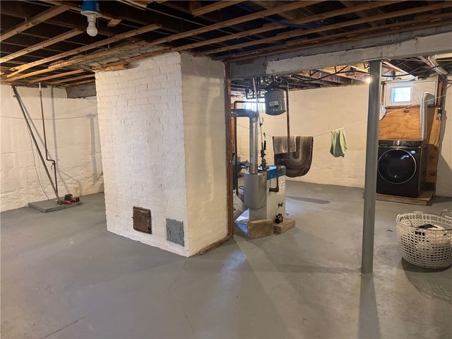 72 Concord Avenue, Cranston, RI 02904