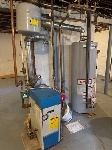 72 Concord Avenue, Cranston, RI 02904