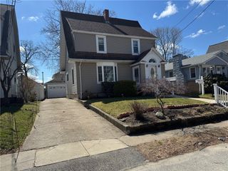 72 Concord Avenue, Cranston, RI 02904