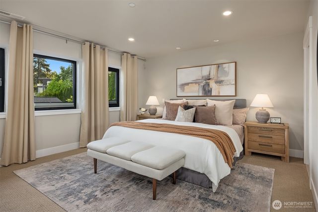 8902 NE 117th Place, Kirkland, WA 98034