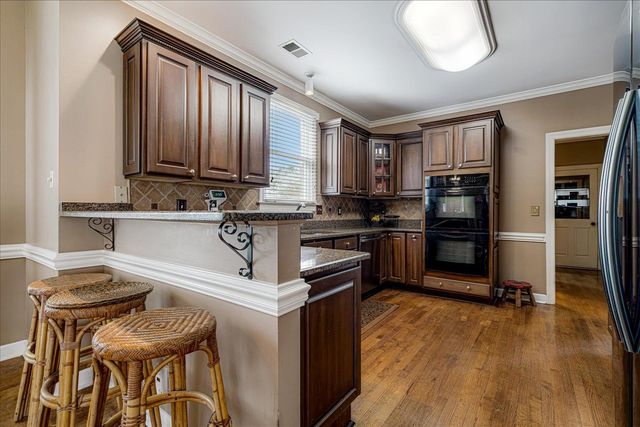 8423 WOOD MANOR CV, Memphis, TN 38016