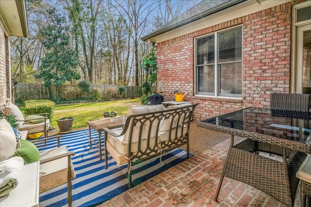 8423 WOOD MANOR CV, Memphis, TN 38016