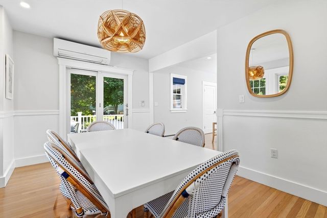 10 Bonad Road, Winchester, MA 01890