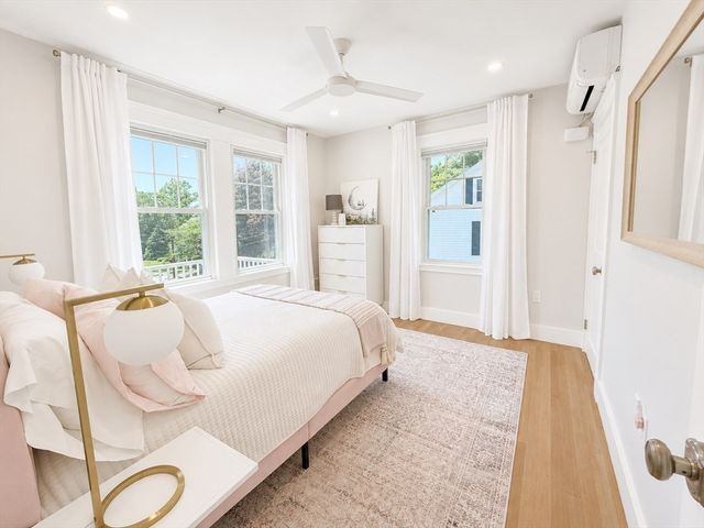 10 Bonad Road, Winchester, MA 01890
