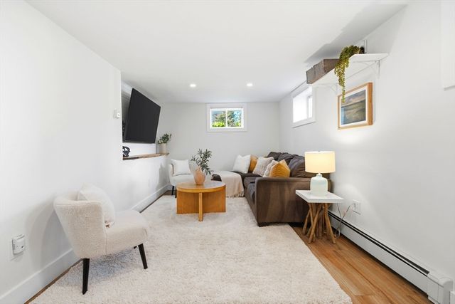 10 Bonad Road, Winchester, MA 01890