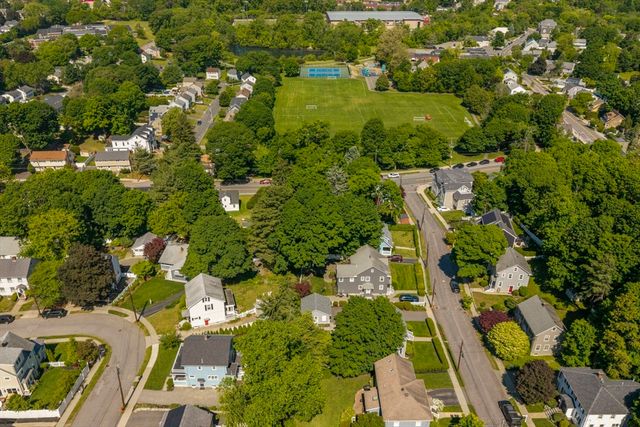 10 Bonad Road, Winchester, MA 01890
