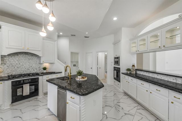 21018 W Farwood Terrace, Cypress, TX 77433