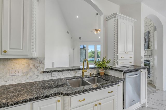 21018 W Farwood Terrace, Cypress, TX 77433
