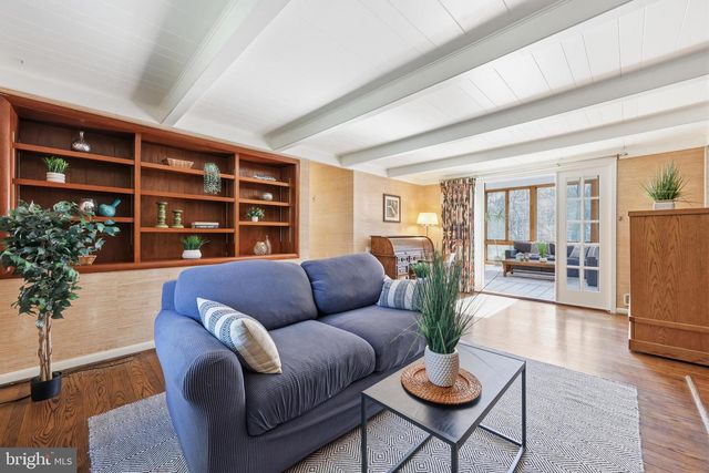 300 SAWMILL RD, Cherry Hill, NJ 08034