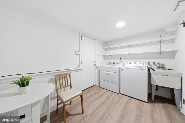 300 SAWMILL RD, Cherry Hill, NJ 08034