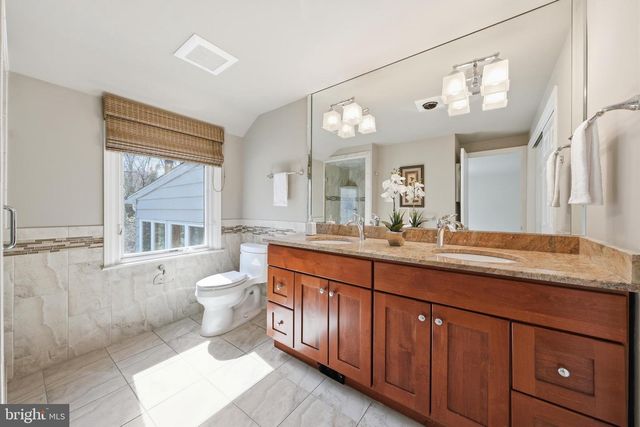 300 SAWMILL RD, Cherry Hill, NJ 08034