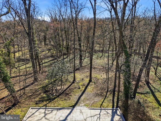 300 SAWMILL RD, Cherry Hill, NJ 08034