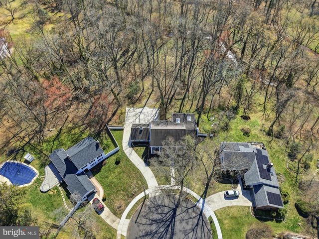 300 SAWMILL RD, Cherry Hill, NJ 08034