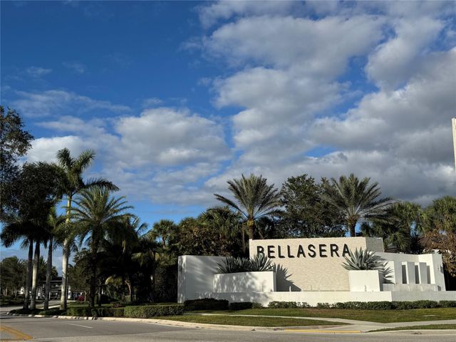 3202 Klays Ct, Royal Palm Beach, FL 33411