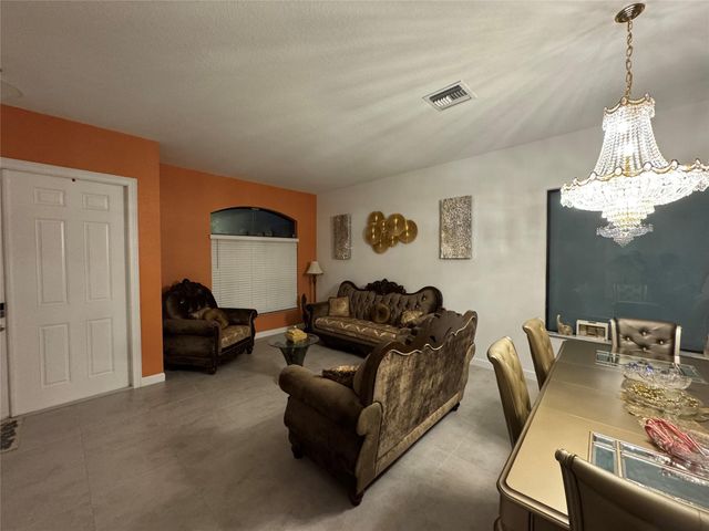3202 Klays Ct, Royal Palm Beach, FL 33411