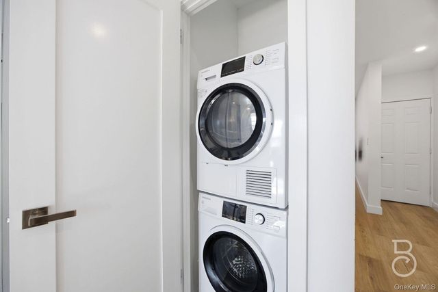 25-49 42nd Street, Astoria, NY 11103