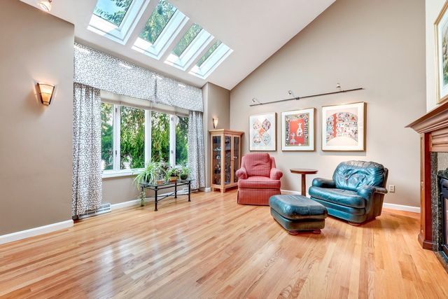 14 Mulberry Ln, Canton, MA 02021