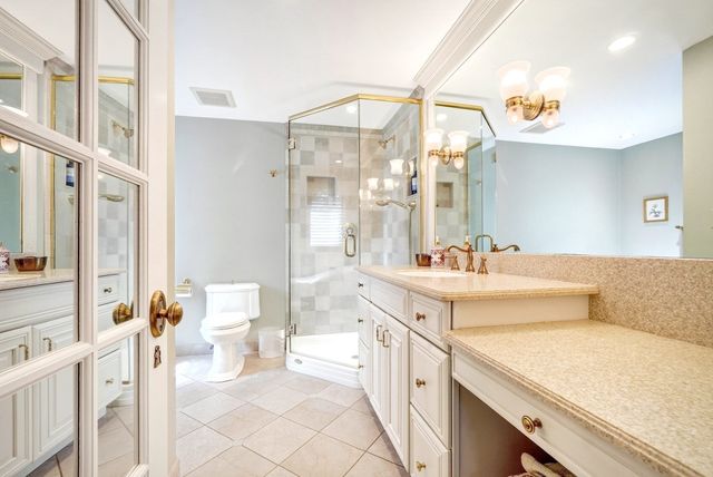 14 Mulberry Ln, Canton, MA 02021