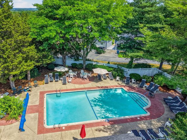 14 Mulberry Ln, Canton, MA 02021
