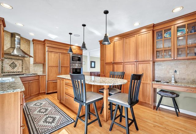 14 Mulberry Ln, Canton, MA 02021