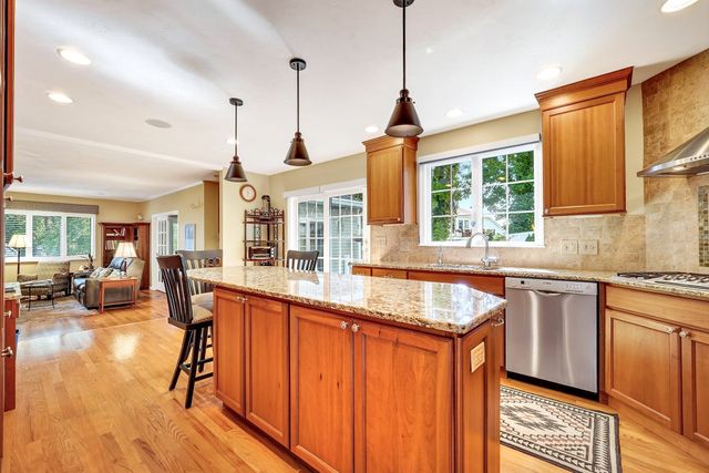 14 Mulberry Ln, Canton, MA 02021