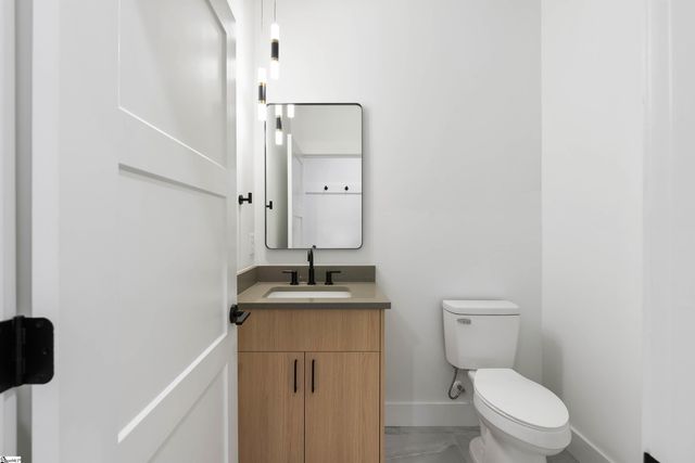 734 New South Court, Wellford, SC 29385