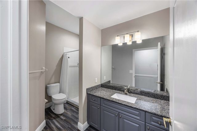 2225 Heritage Greens DR, Naples, FL 34119