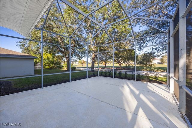 2225 Heritage Greens DR, Naples, FL 34119