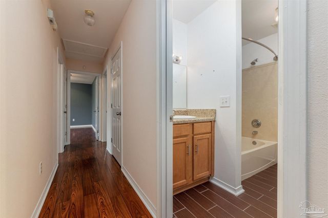 8208 Durand Ave, Pensacola, FL 32534