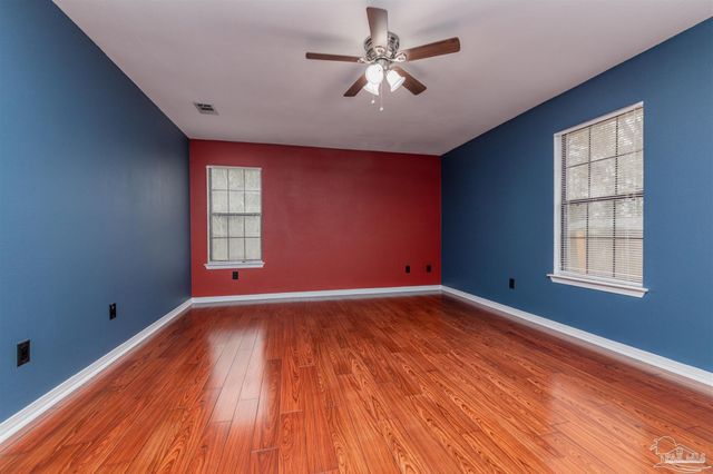 8208 Durand Ave, Pensacola, FL 32534