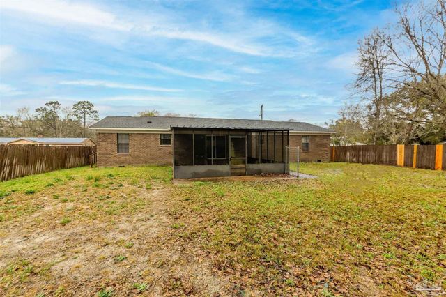 8208 Durand Ave, Pensacola, FL 32534