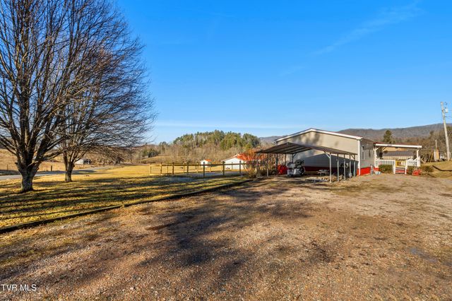 1110 Miller Road, Mountain City, TN 37683