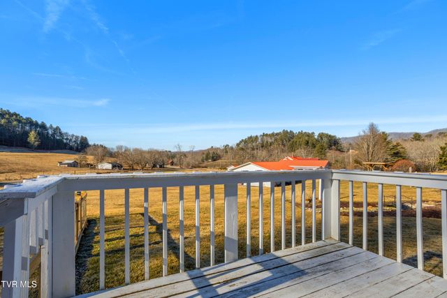 1110 Miller Road, Mountain City, TN 37683