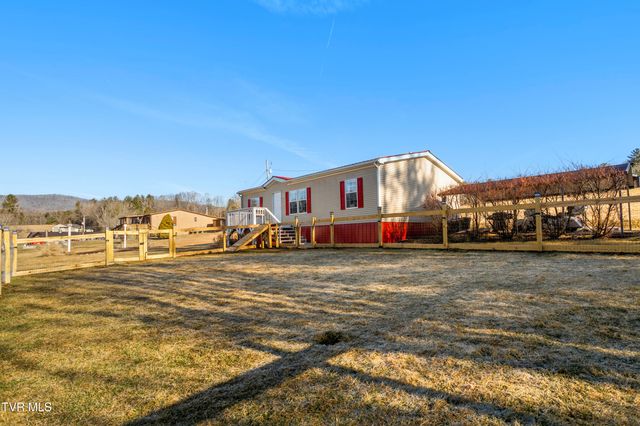 1110 Miller Road, Mountain City, TN 37683