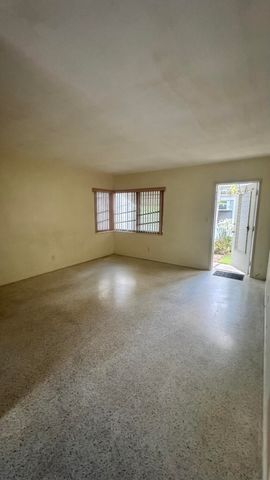 717 NE 5th Avenue 2, Fort Lauderdale, FL 33304