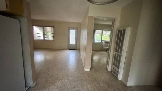 717 NE 5th Avenue 2, Fort Lauderdale, FL 33304