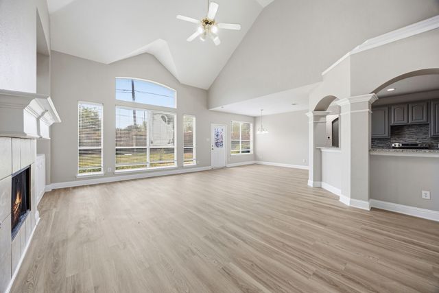 1904 Meera Lane, Mansfield, TX 76063