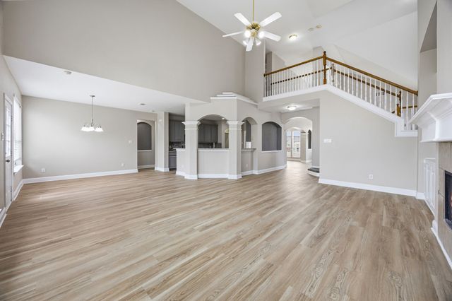 1904 Meera Lane, Mansfield, TX 76063