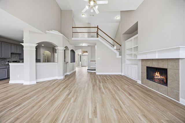 1904 Meera Lane, Mansfield, TX 76063