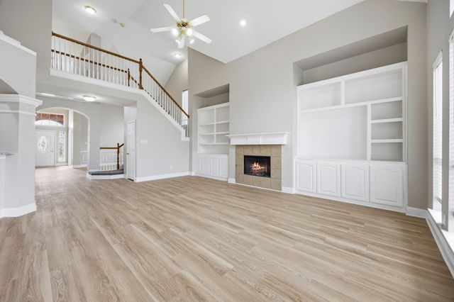 1904 Meera Lane, Mansfield, TX 76063