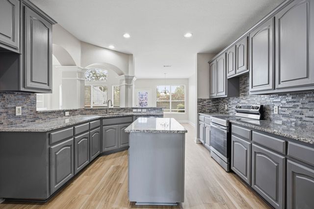 1904 Meera Lane, Mansfield, TX 76063