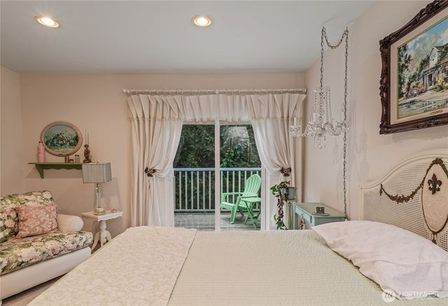 42 Nantucket Place, Port Townsend, WA 98368