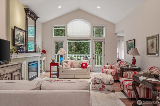 42 Nantucket Place, Port Townsend, WA 98368