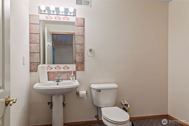 42 Nantucket Place, Port Townsend, WA 98368