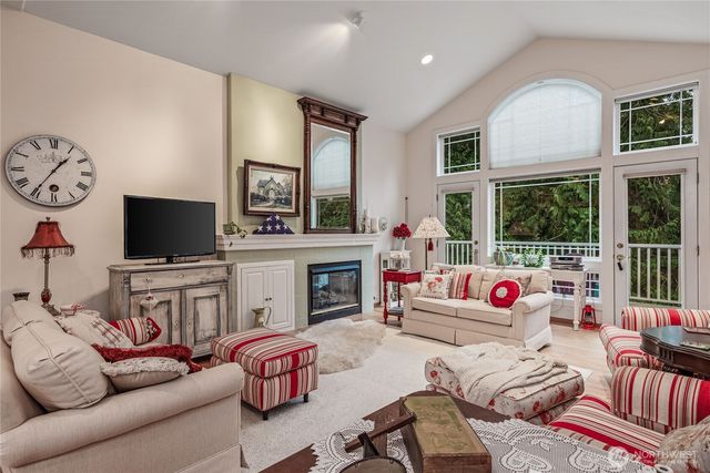 42 Nantucket Place, Port Townsend, WA 98368